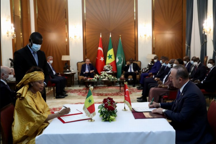 Türkiye ile Senegal arasında 5 anlaşma imzalandı -
