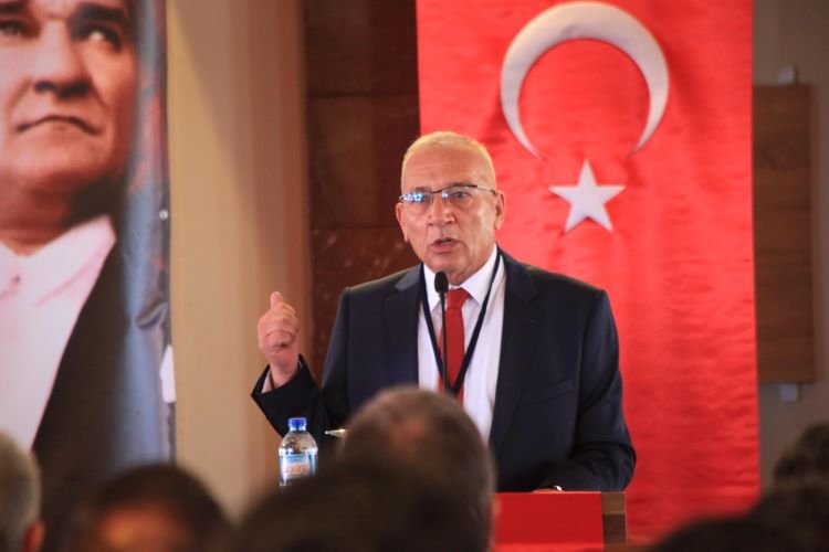 Türkiye Yol-İş Sendikası İzmir 1 Nolu Şube Başkanlığı'na Coşkun İz yeniden seçildi -