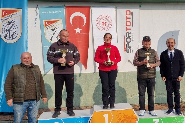 TSYD Bursa'dan atıcılık kupası -