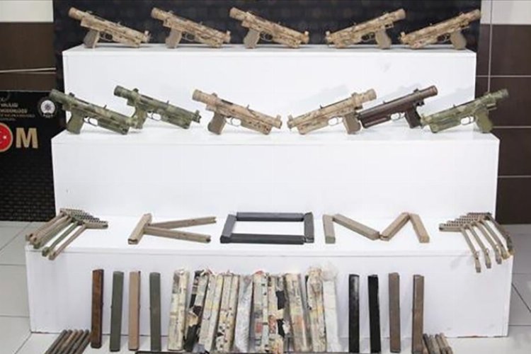 'Tümor' operasyonunda 215 gözaltı! -