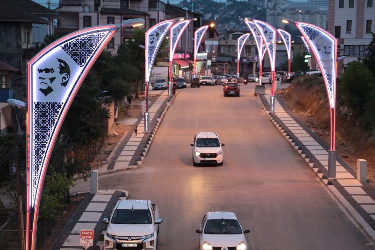 Turan Güneş’in yolunu Atatürk aydınlatıyor -