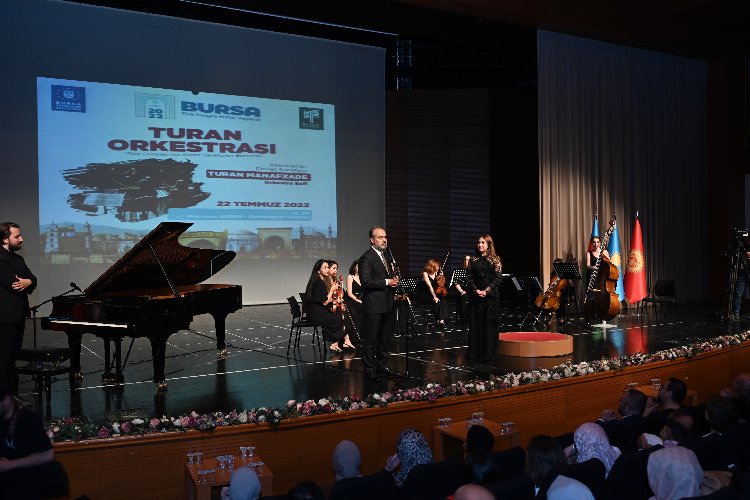 Turan Orkestrası ile Türk dünyası ezgileri -
