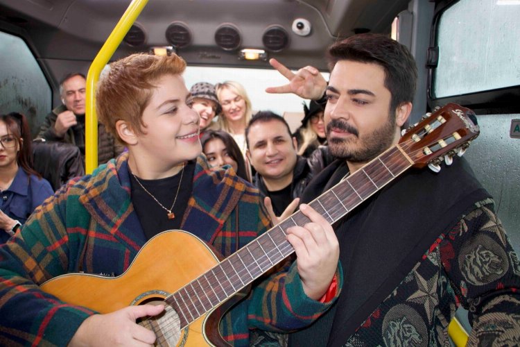 Turgay Saka VE Ferah Zeydan klipleriyle şaşırttı! -