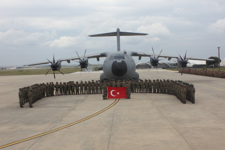 Türk askeri Kosova'da konuşlandı -