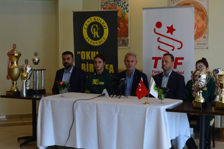 Türk hentbolunda ilk olacak... Cent Koleji Projesi tanıtıldı -