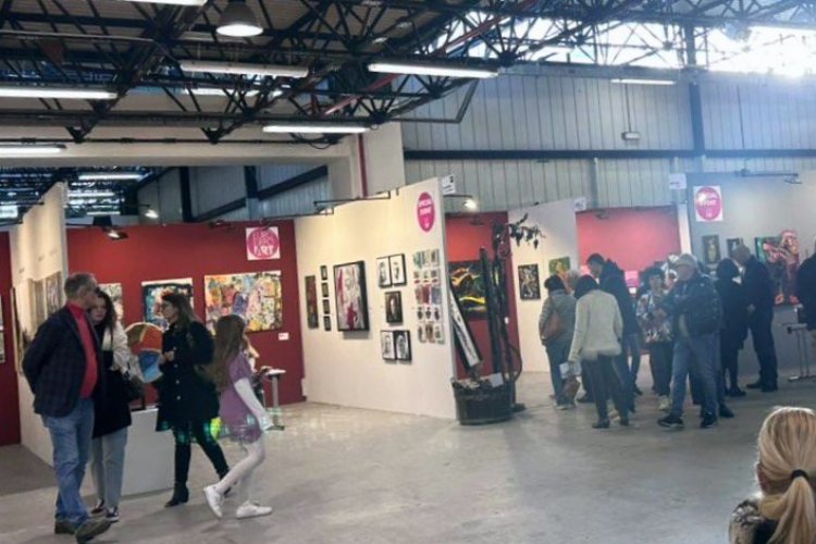 Türk sanatçılarının eserlerine İtalya'da büyük ilgi -