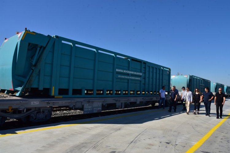 Türkiye’de ilk... Manisa'da evsel atıkları taşıyacak tren deneme seferinde -