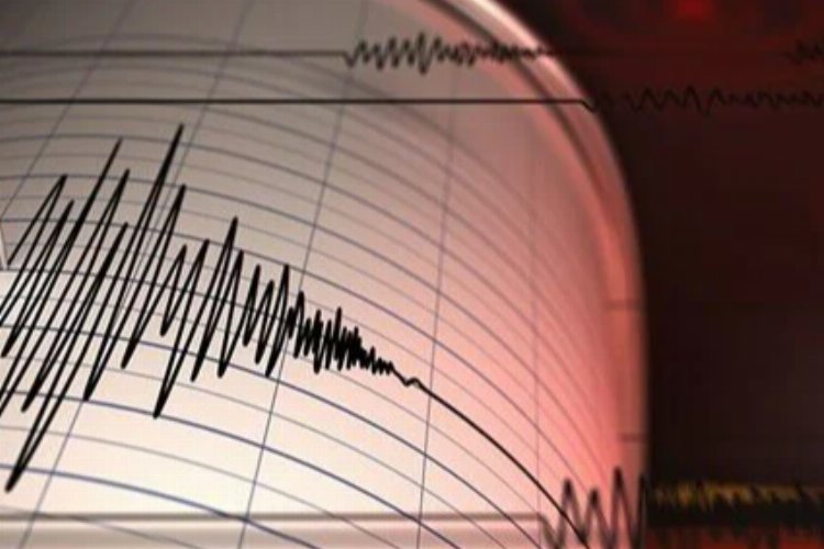 Türkiye sınırı 5,7 büyüklüğünde sallandı -