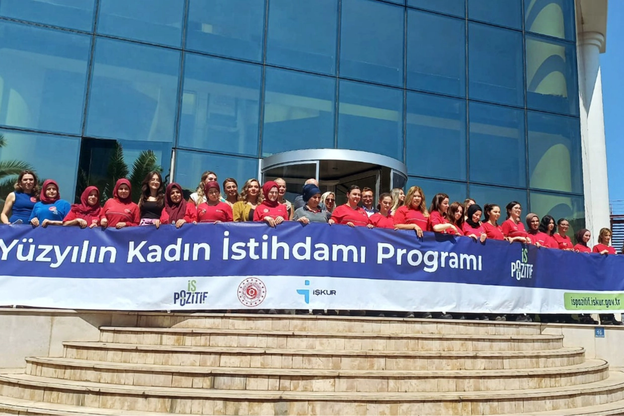 ÜÇGE'den 'İş'te Kadın İş'te Güç' projesi -