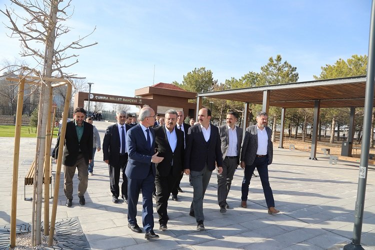 Uğur İbrahim Altay esnafla buluştu -