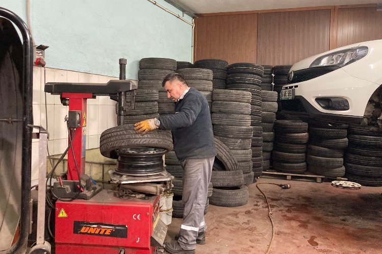 Uzmanlar uyardı! Bakımsız araçla yola çıkmayın! -