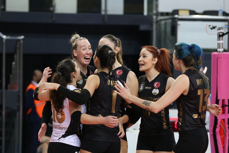 VakıfBank, Nilüfer Belediyespor’a set vermedi -
