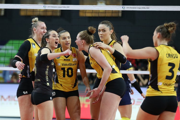 VakıfBank, üst üste 10. kez yarı finalde -