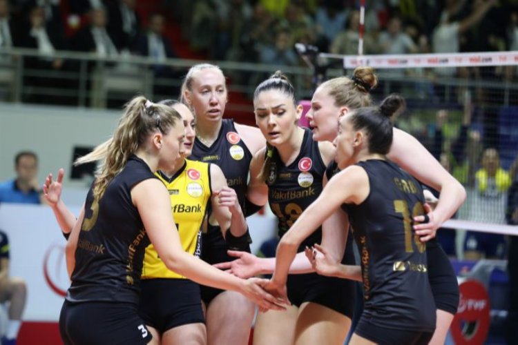 VakıfBank’tan muhteşem geri dönüş -