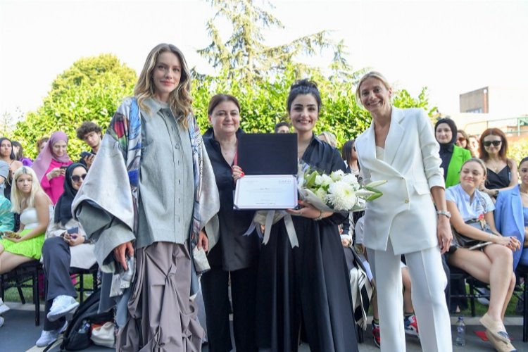 Vakko Esmod Moda Akademisi'nden mezuniyet defilesi -