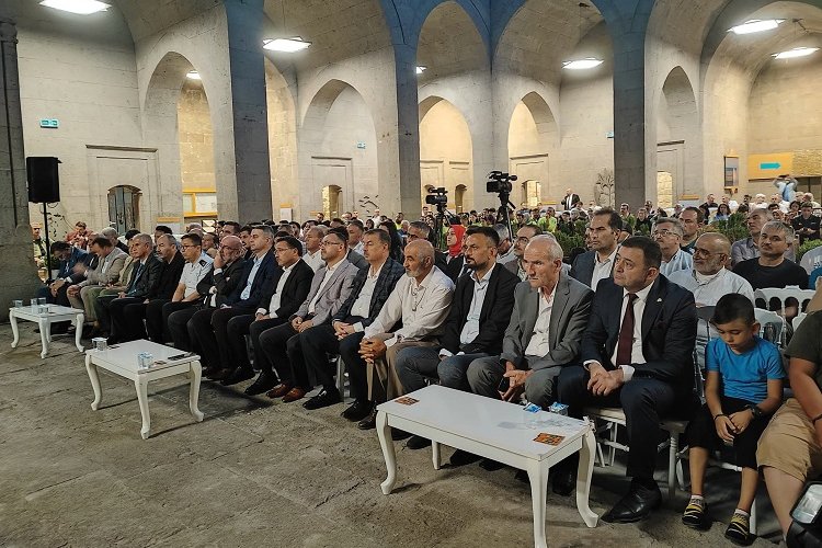Vali Çiçek Eyvan Sohbetleri'nde -