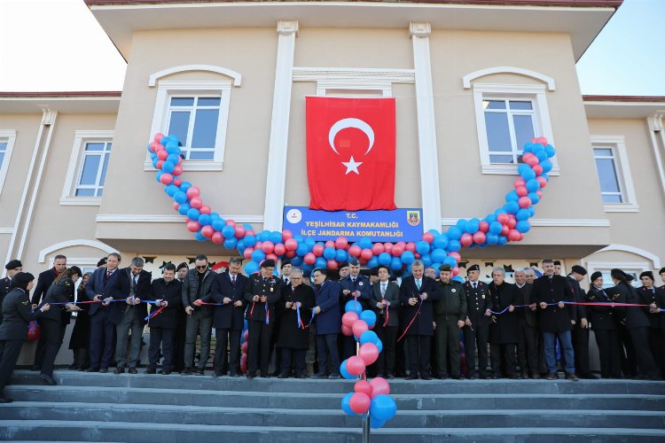 Vali Çiçek'ten Yeşilhisar İlçe Jandarma binası açılışı -