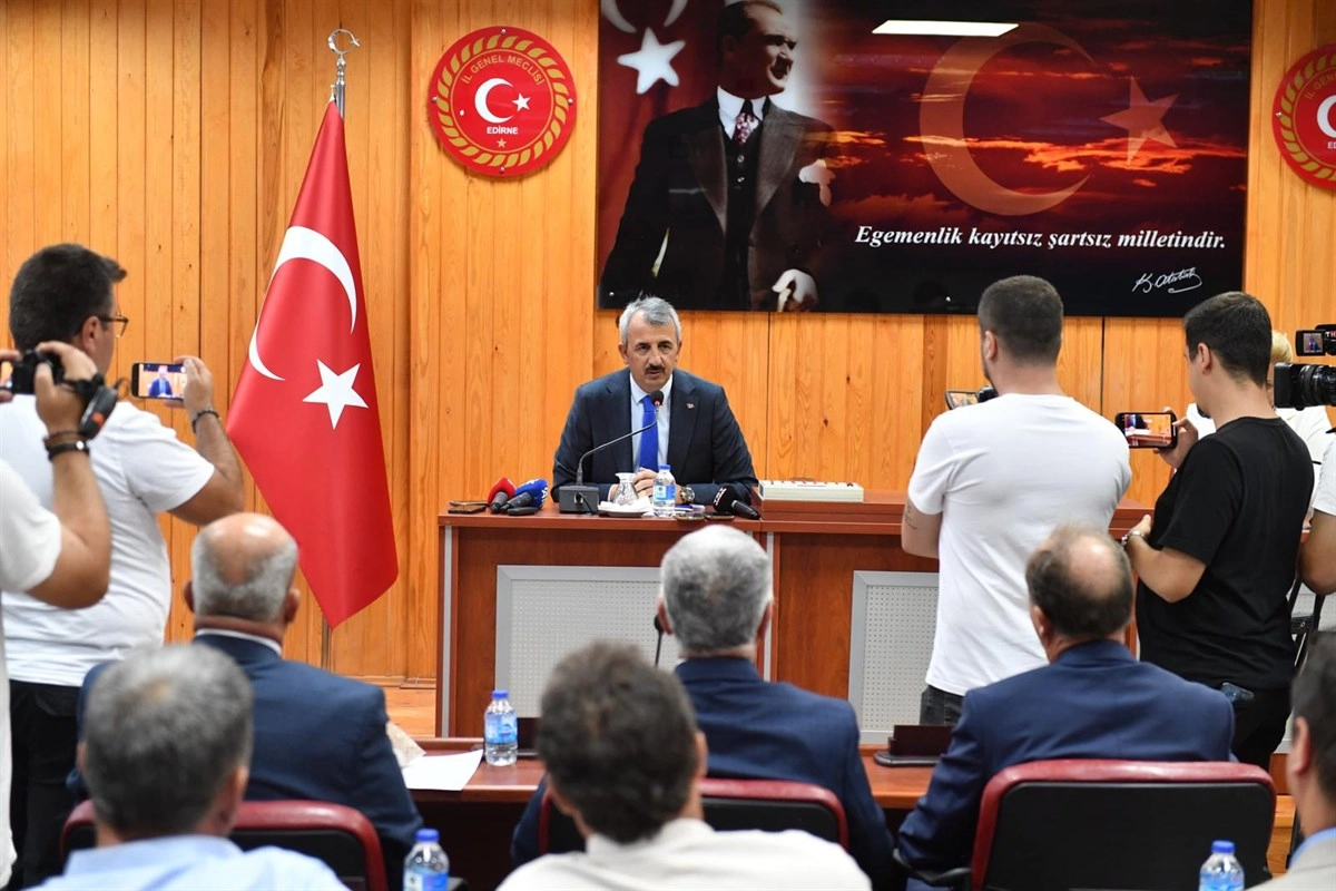 Vali Sezer, İl Genel Meclisi’nin misafiri oldu -