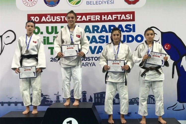 Valilik Kupası’nda zafer Bursa Osmangazi’nin -
