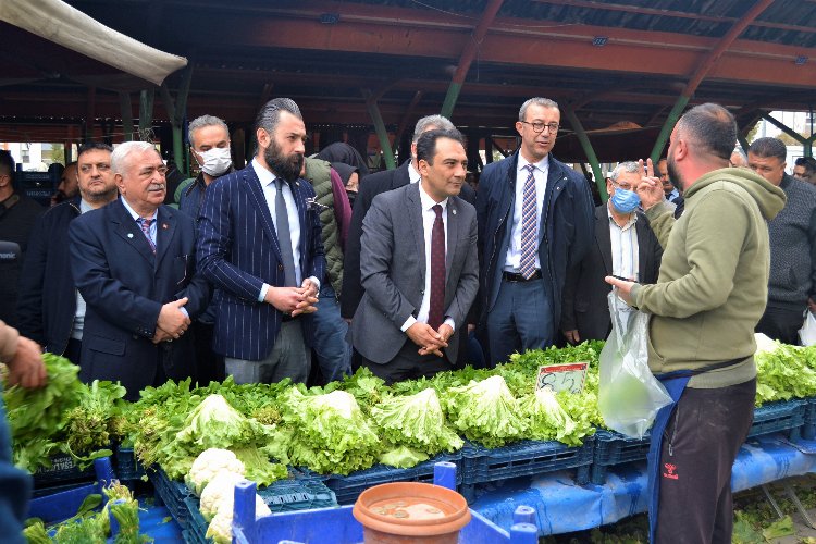 İYİ Parti Kayseri'den pazar çıkarması -