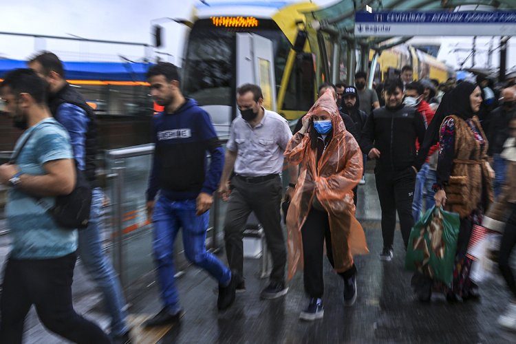 Yağışlı hava devam edecek -
