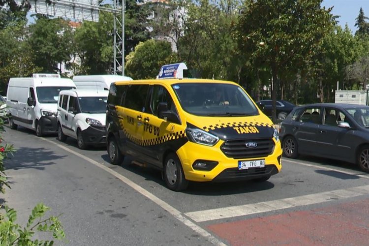 Yeni taksiler İstanbul yollarında -