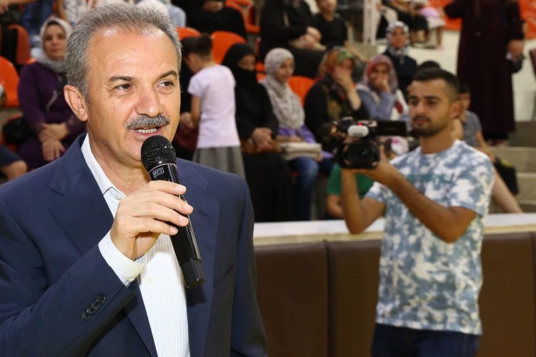 Yetimlerin yüzü belediyeyle güldü -