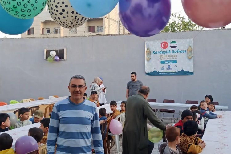 İyilik Derneği iyilik dağıtıyor -