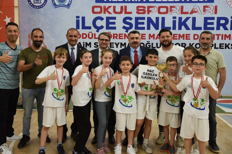 Yıldırım'da minik sporcular ödüllendirildi -