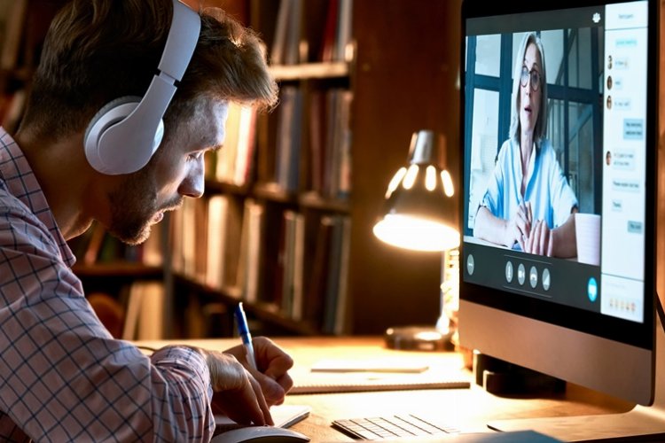 YÖK'ten eğitim amaçlı 6 GB internet -