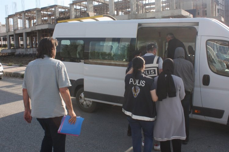 Yunanistan'a kaçma hazırlığı yapan 4 FETÖ'cü Edirne'de yakalandı -