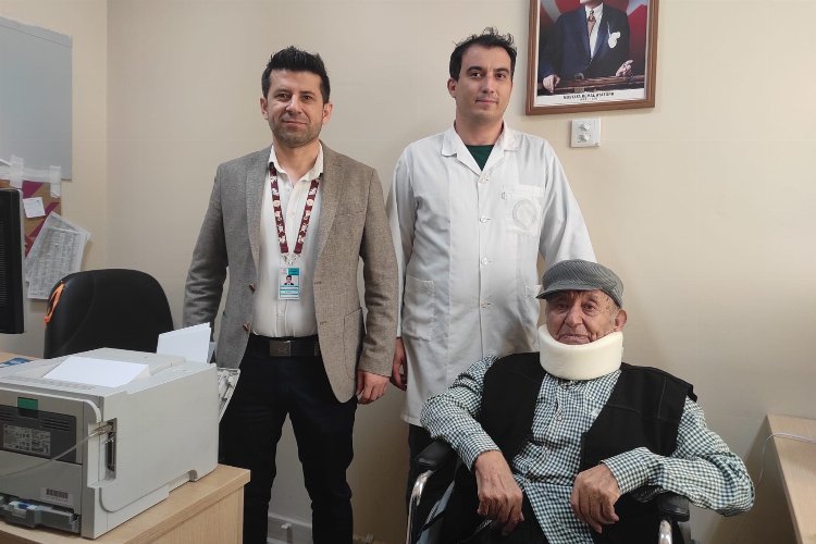 Özel ameliyatla tedavi oldu, kısa sürede sağlığına kavuştu -