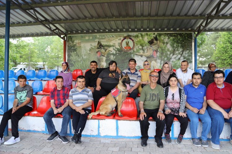 Özel insanlar Nevşehir JAKEM'i gezdi -
