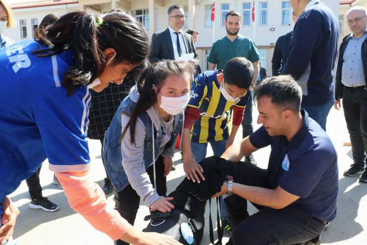 Özel öğrenciler 'Spil' ve 'Üzüm'e büyük ilgi gösterdi -