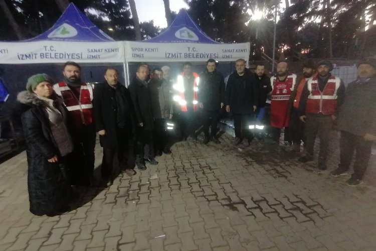 Zeynel Emre'den aşevine ziyaret -