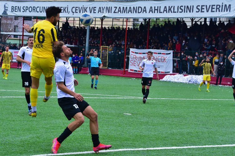 İzmir BAL'da Çiğli'den tek golle üç puan -