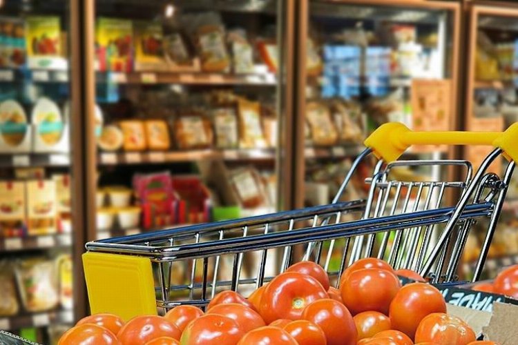 İzmir’de tüketici fiyat endeksi yıllık %58,83, aylık %6,11 arttı -