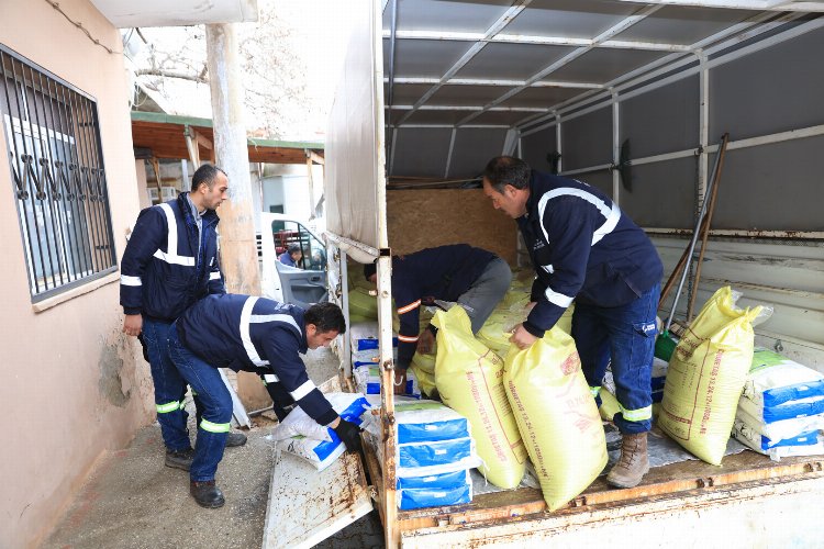 İzmir Güzelbahçe Belediyesi'nden çiftçiye can suyu -