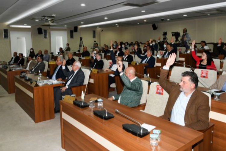 İzmir Karabağlar Belediyesi'nin 2021 faaliyet raporu kabul edildi -