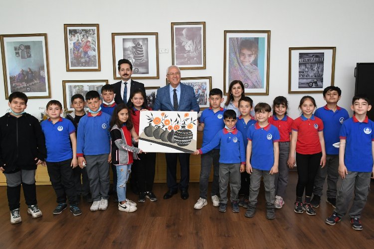 İzmir Karabağlar'da çocuklar sordu, Başkan Selvitopu yanıtladı -