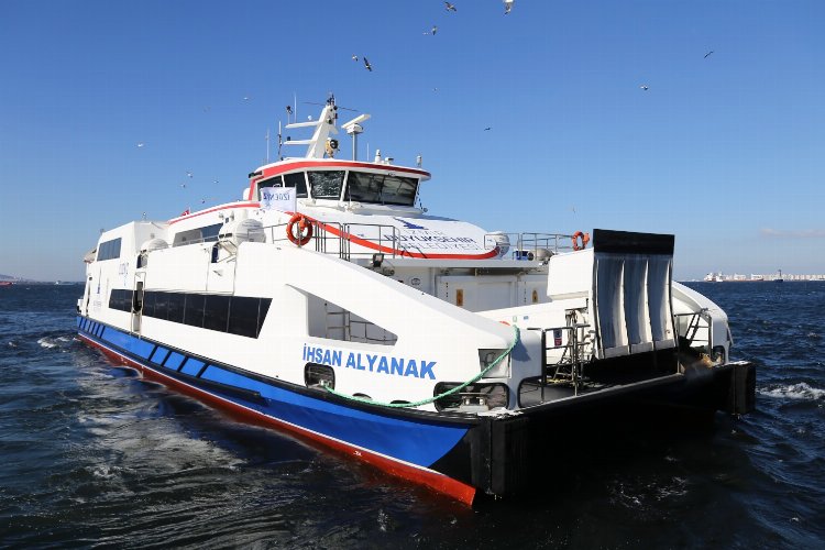 İzmir-Midilli turunun biletleri satışa çıktı -