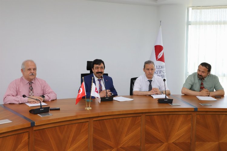 İzmir üniversiteleri arasında 'TÜBİTAK'a başvuru birincisi -