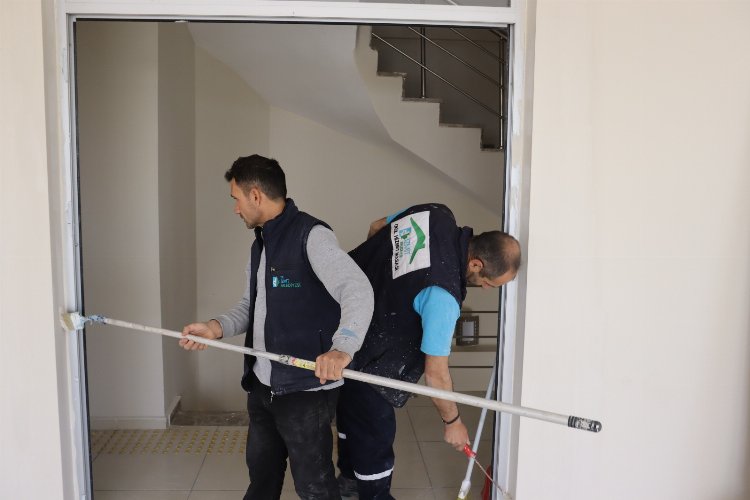 İzmit Belediyesi Gültepe’ye ücretsiz çocuk oyun odaları yapıyor -