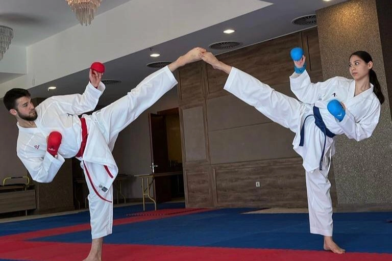 Zümra ve Fatih İspanya’da Türk Bayrağı’nı dalgalandıracak -