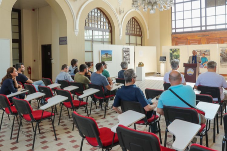 Trakya Üniversitesi'nde 'Lozan' konuşuldu -