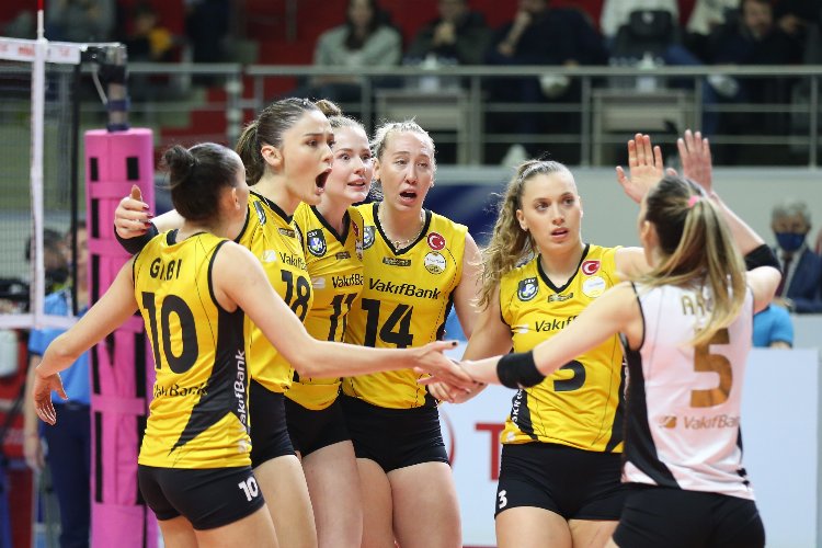 VakıfBank, deplasmanda set vermedi -