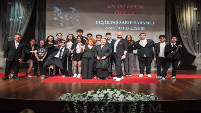 Anabilim Liseler Arası Tiyatro Festivali Büyük Coşkuyla Tamamlandı